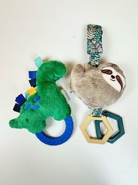 Itzy Ritzy Green‎ Dino and Beige Sloth Plush Rattles Teethers